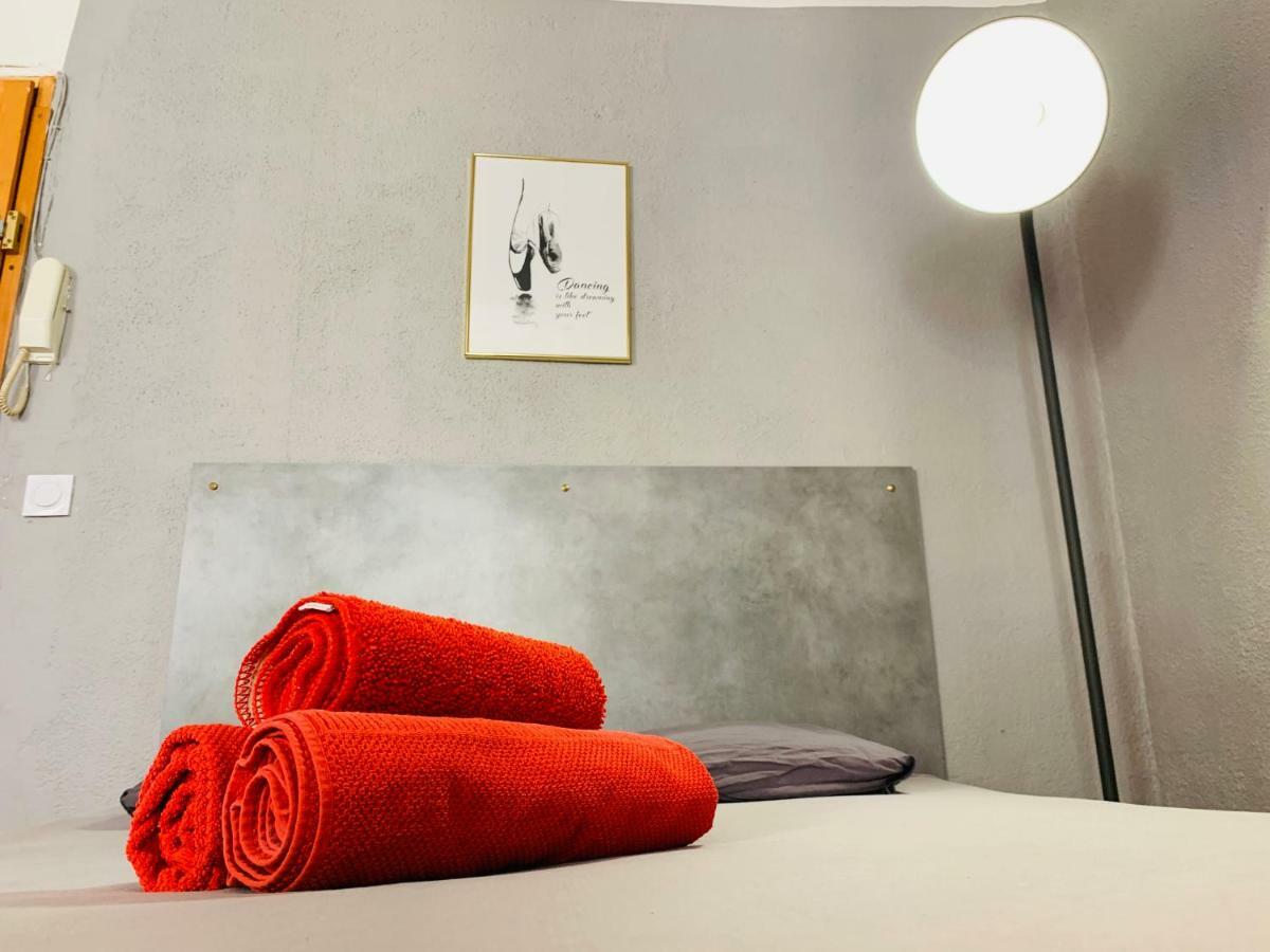 Granet Apartment